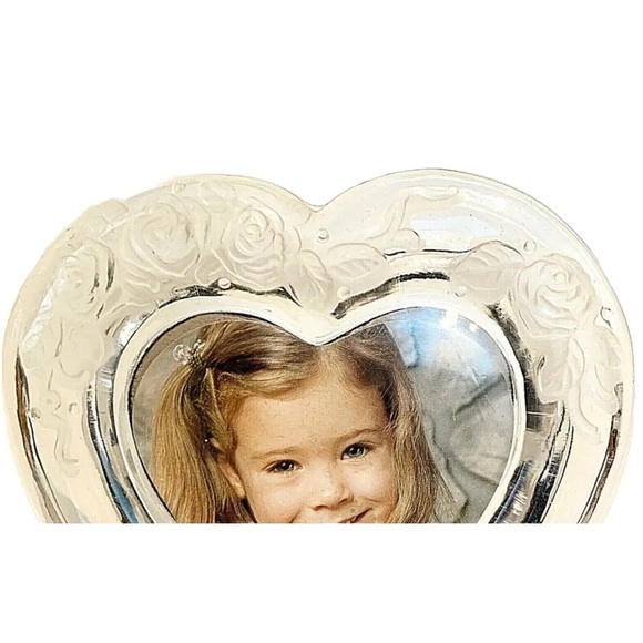 Vintage 24% Lead Crystal Photo Frame Heart Etched Flowers Clear Wedding Picture - Picture 3 of 11